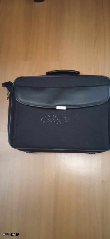 ΤΣΑΝΤΑ Laptop