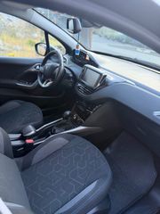 Peugeot 2008 2018 1.2 e-VTI STYLE-thumb-26