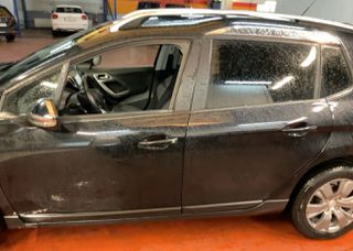 Peugeot 2008 2018 1.2 e-VTI STYLE-thumb-13