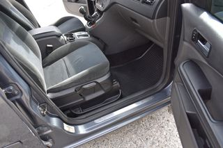 Ford C-Max 2004 2004 1.8-thumb-48