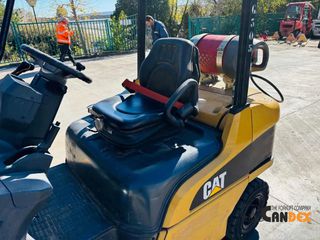 CAT 2006 GP25N-thumb-6