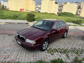 Skoda Octavia 1998 1.6 cc-thumb-1