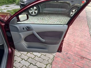 Skoda Octavia 1998 1.6 cc-thumb-27