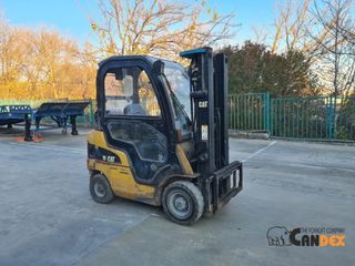 CAT 2006 GP18N-thumb-2
