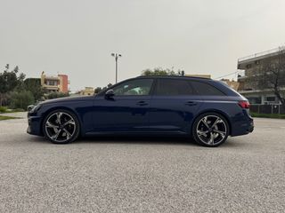 Audi RS4 2020