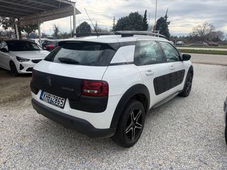 Citroen C4 Cactus 2016 1.2 Puretech Book Service-thumb-4
