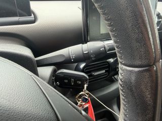 Citroen C4 Cactus 2016 1.2 Puretech Book Service-thumb-13
