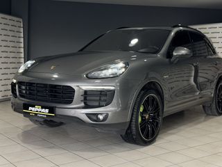 Porsche Cayenne 2017 S E-HYBRID PLUG IN PANORAMA MATRIX-thumb-37