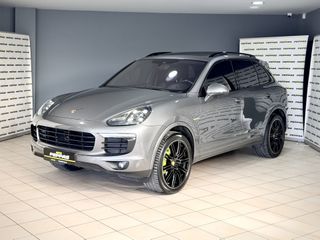 Porsche Cayenne 2017 S E-HYBRID PLUG IN PANORAMA MATRIX-thumb-1