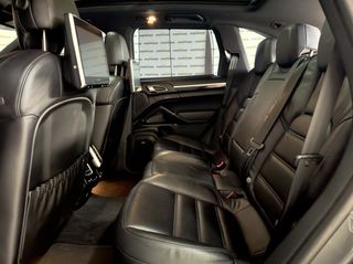 Porsche Cayenne 2017 S E-HYBRID PLUG IN PANORAMA MATRIX-thumb-14