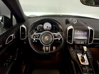 Porsche Cayenne 2017 S E-HYBRID PLUG IN PANORAMA MATRIX-thumb-20