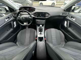 Peugeot 308 2018 Peugeot 308 II 1.2 PureTech-thumb-11