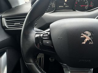 Peugeot 308 2018 Peugeot 308 II 1.2 PureTech-thumb-18