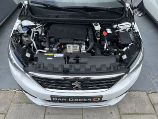 Peugeot 308 2018 Peugeot 308 II 1.2 PureTech-thumb-24