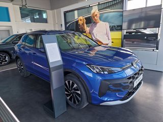 Volkswagen T-Roc 2026 NEW T-ROC 1.5 eTSI 116 PS LIFE-thumb-3