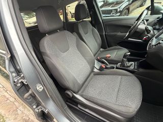 Opel Crossland X 2019-thumb-26