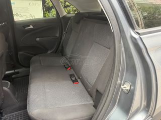 Opel Crossland X 2019-thumb-21