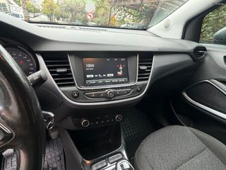 Opel Crossland X 2019-thumb-17