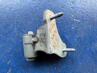 Μεντεσές πόρτας εμ.δεξ.κάτω C class w204-E class w212-thumb-2