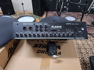 Alesis Strata Prime E-Drum Kit-thumb-3