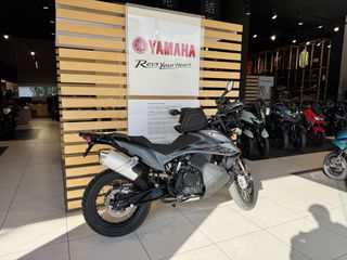 KTM 890 Adventure 2022-thumb-1
