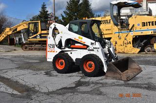 Φορτωτάκι Bobcat 2010 S250 HF
