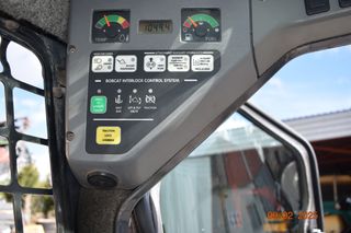 Φορτωτάκι Bobcat 2010 S250 HF-thumb-6