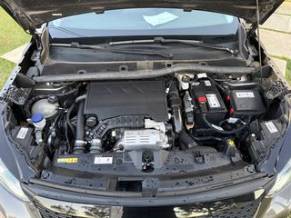 Peugeot 2008 2021 1.2 PURETECH 100 ACTIVE-thumb-22