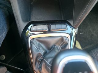 Opel Corsa 2022 1.2 GS LINE-thumb-26