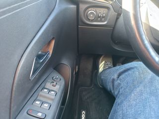 Opel Corsa 2022 1.2 GS LINE-thumb-28