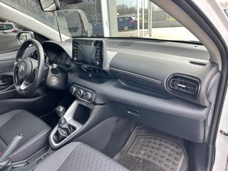 Toyota Yaris 2022 1.5-125hp 6ταχυτο-thumb-11