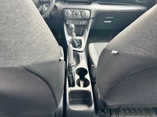 Toyota Yaris 2022 1.5-125hp 6ταχυτο-thumb-24