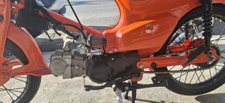 Honda GLX 1985 C50-thumb-10