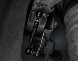 Airmatic lowering for Lamborghini URUS-thumb-2