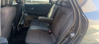 Kia Ceed / cee'd 2007-thumb-1