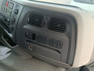 Κόφα DAF 2019 Lf 210 EURO6D παίρνει άδεια δημοσίας χρήσης-thumb-28