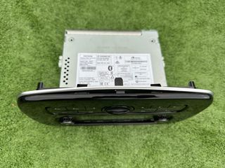 εργοστασιακό ηχοσύστημα Smart 453 ραδιόφωνο και mp3-thumb-2