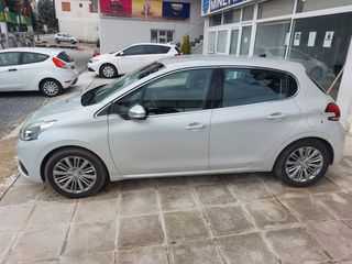 Peugeot 208 2018-thumb-1