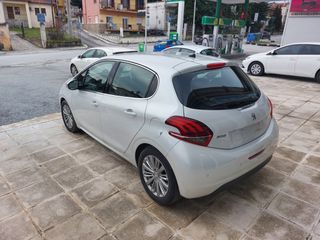 Peugeot 208 2018-thumb-4