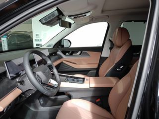 Chery Τiggo 9 2026 Plug-in Hybrid - 4x4 - 7Θέσιο-thumb-12