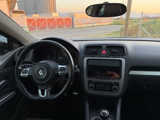 Volkswagen Scirocco 2010-thumb-6