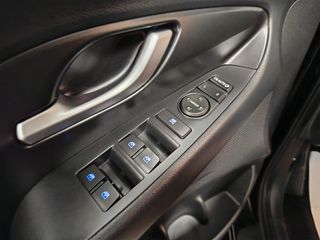 Hyundai i 30 2019 •NAVI•CAMERA•ΤΙΜΗ ΜΕ ΔΩΡΑ•-thumb-17