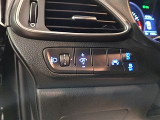 Hyundai i 30 2019 •NAVI•CAMERA•ΤΙΜΗ ΜΕ ΔΩΡΑ•-thumb-18