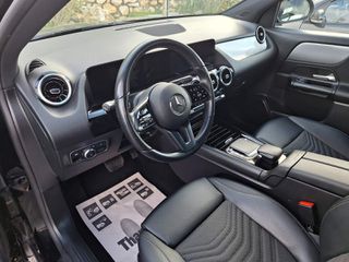 Mercedes-Benz GLA 180 2022-thumb-9
