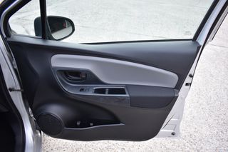 Toyota Yaris 2019 D4D ENTRY TSS JAA 1.4 ΠΡΟΣΦΟΡΑ ΑΠΟ 12.500 €-thumb-41
