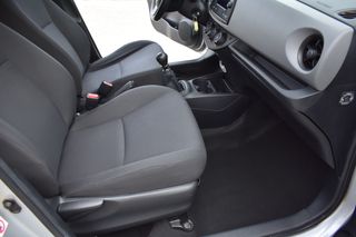Toyota Yaris 2019 D4D ENTRY TSS JAA 1.4 ΠΡΟΣΦΟΡΑ ΑΠΟ 12.500 €-thumb-46