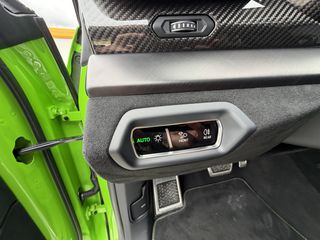 Lamborghini Urus 2023 performante-thumb-35