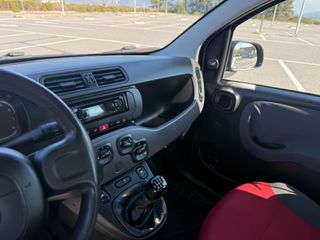 Fiat Panda 2016-thumb-9
