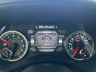Dodge RAM 2021 1500 HEMI V8-thumb-50
