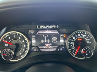 Dodge RAM 2021 1500 HEMI V8-thumb-52